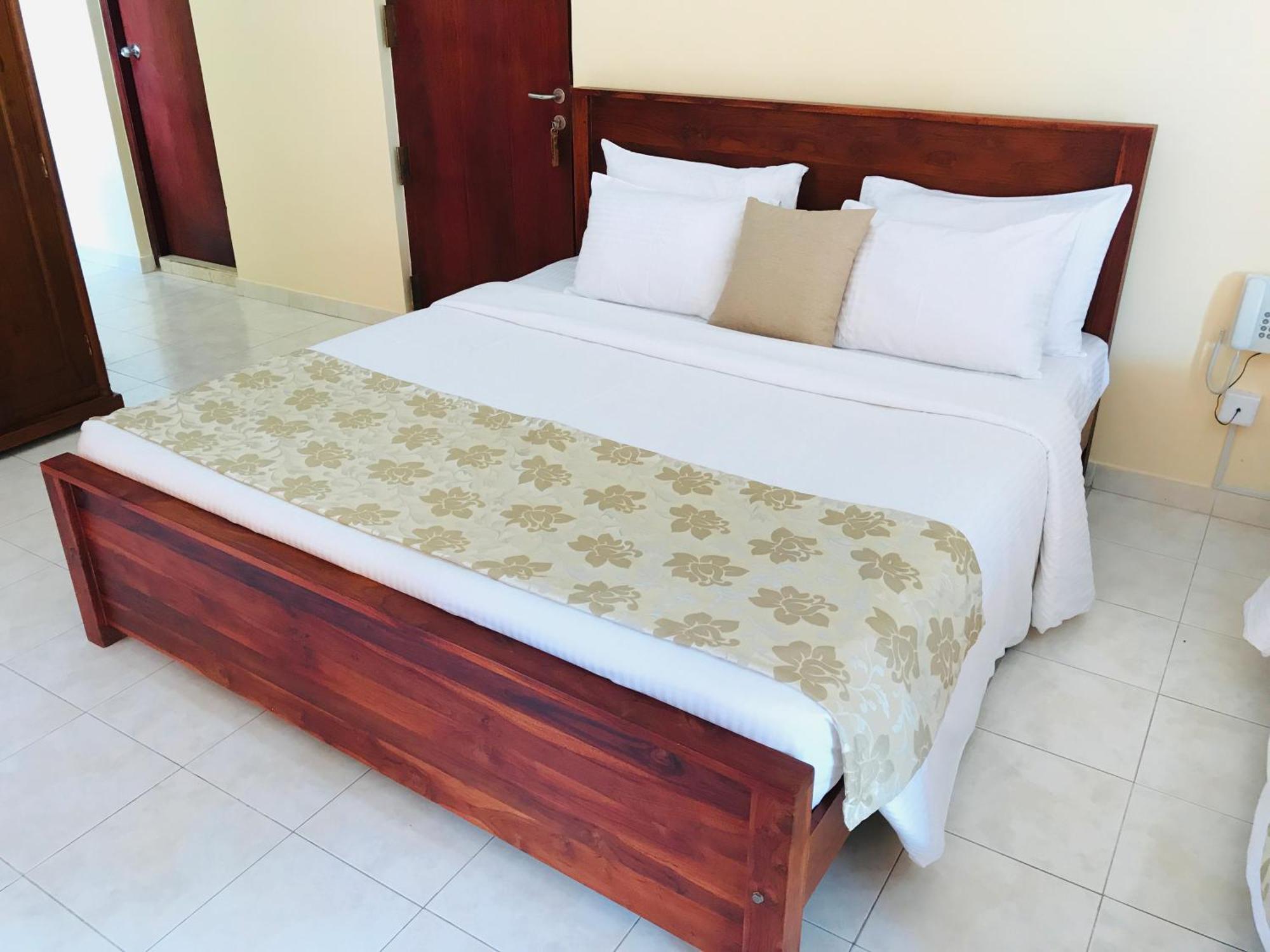 Siluni'S Villa อนุราธปุระ ห้อง รูปภาพ