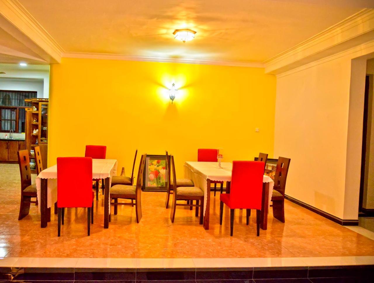 Siluni'S Villa อนุราธปุระ ภายนอก รูปภาพ