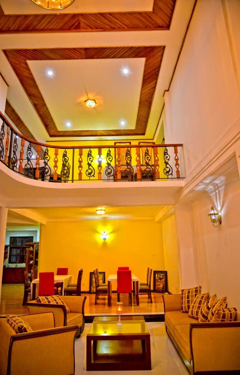 Siluni'S Villa อนุราธปุระ ภายนอก รูปภาพ