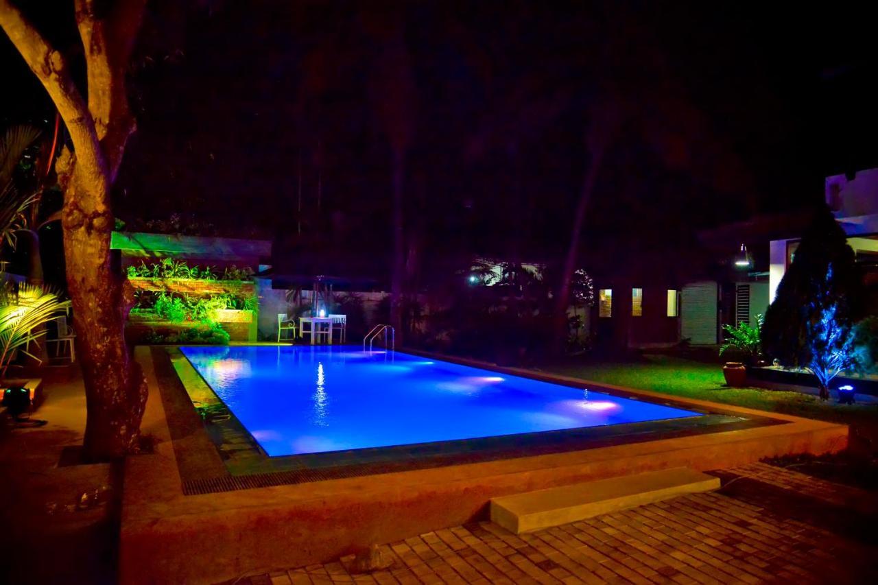 Siluni'S Villa อนุราธปุระ ภายนอก รูปภาพ